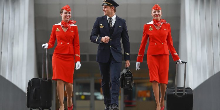 Rusya’da her ay 70 pilotun ülkeyi terk ettiği tahmin ediliyor