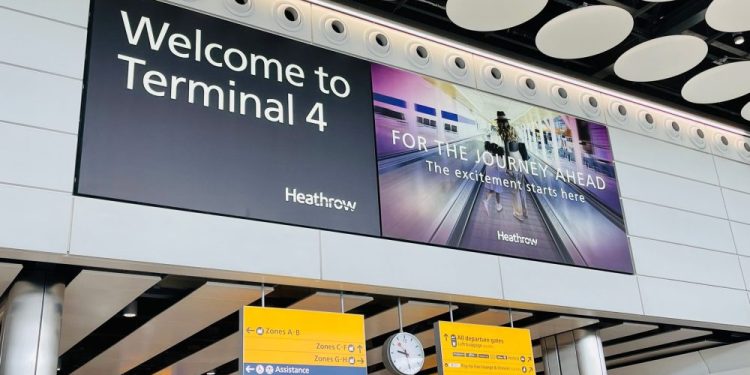 Heathrow Havalimanı Terminal 4’ü açıyor