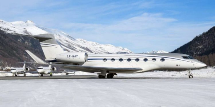 ABD, Abramoviç’in uçaklarına el koyacak