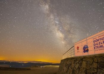 Doğu Anadolu Gözlemevi’nde gece yıldız şöleni