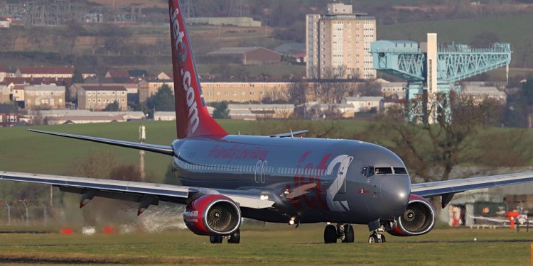 Jet2’nin Türkiye seferinde pilot bayıldı