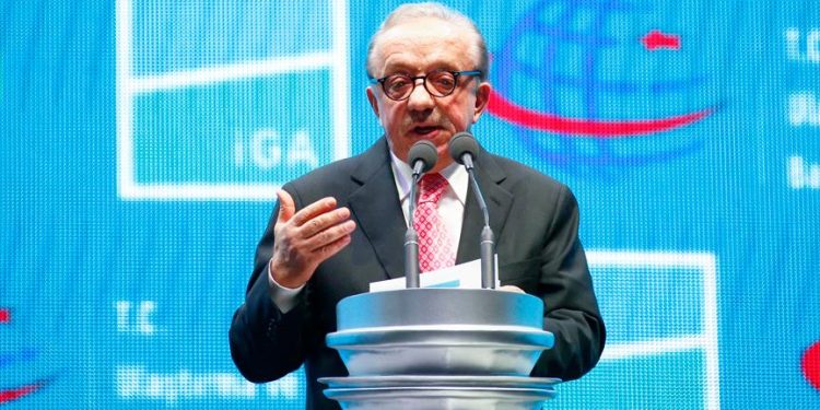 Mehmet Cengiz havayolu taşımacılığı için şirketi kurdu