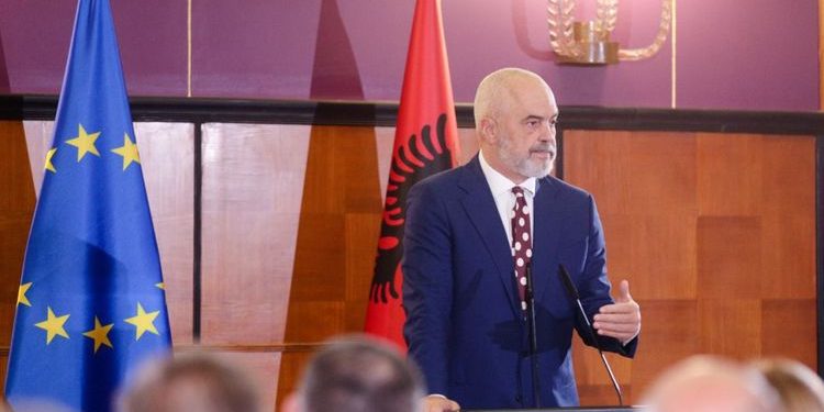 “Bayraktar SİHA’lar çok yakında hizmete girecek”