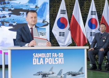 Polonya, 48 adet hafif taarruz uçağı “FA-50” alıyor