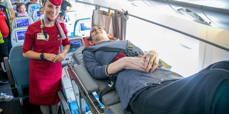 “Dünyanın en uzun kadını” ilk kez uçakla seyahat etti