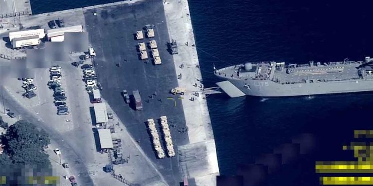 Yunanistan’dan Adalara hukuka aykırı askeri sevkiyat