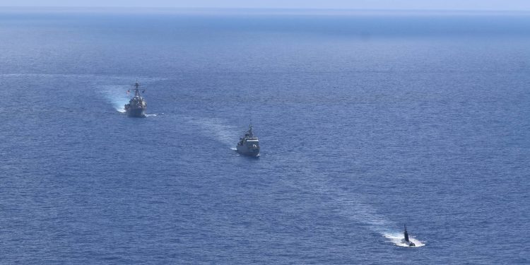 ABD, Japonya ve G. Kore’den K. Kore’ye karşı ortak tatbikat