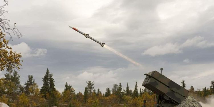 İngiltere, Ukrayna’ya hava savunma füzesi gönderecek