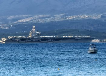 Nükleer enerjili Amerikan uçak gemisi Girit Adası’nda