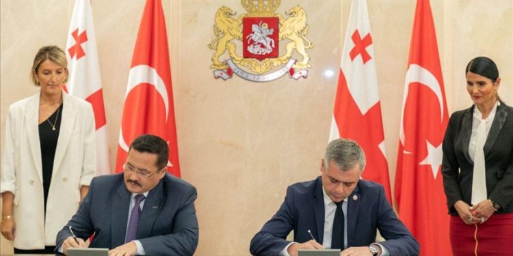 Gürcistan Türkiye’den zırhlı araç tedarik edecek