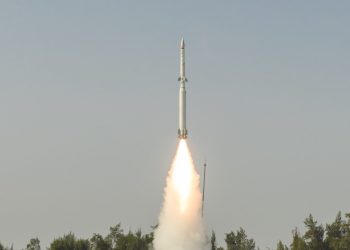 Hindistan, Faz 2 AD-1 balistik füzesini testi