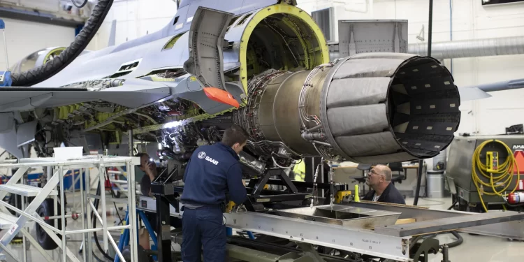 İsveç, Gripen C/D savaş uçaklarını modernize edecek