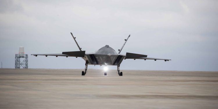 Baykar’ın insansız savaş uçağı ‘Kızılelma’dan ilk uçuş