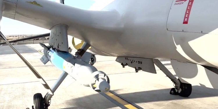 Akıncı’dan LGK-82 ile nokta atış