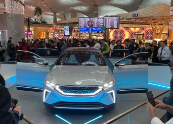 TOGG, İstanbul Havalimanı’nda görücüye çıktı