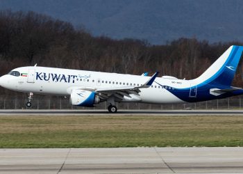 Kuwait Airways’in hostes seçiminde adayları soyunmaya zorladılar