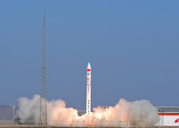 Çin, CERES-1 roketiyle 5 uydu fırlattı