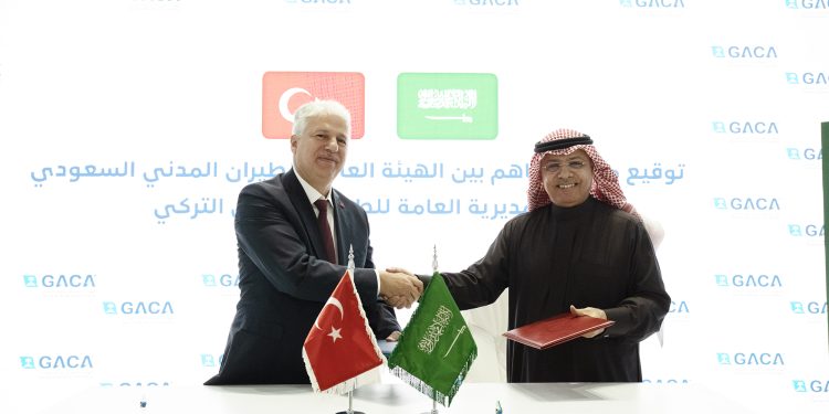 Türkiye ve Suudi Arabistan seferleri arttırmak için anlaştı