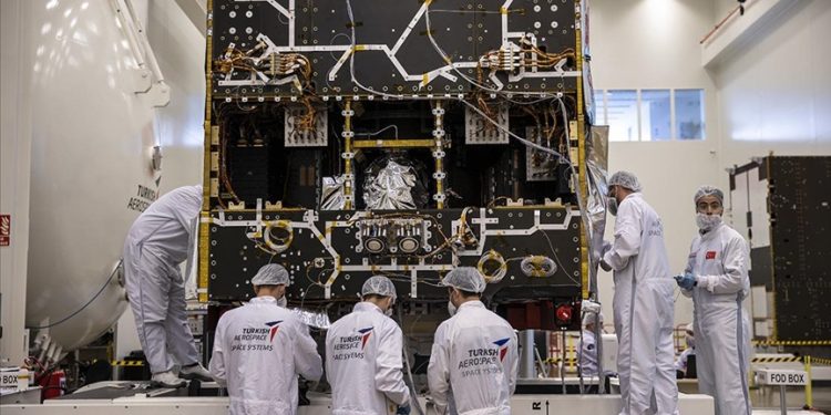 Bakan Karaismailoğlu: TÜRKSAT-6A’nın testleri başarıyla sürüyor