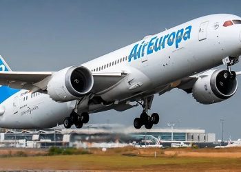 IAG, 1 milyar euro teklif ettiği ‘Air Europa’yı yarı fiyatına alıyor