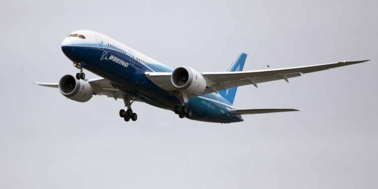 EASA, 787 motorlarının daha sık denetlenmesini istedi