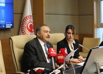 Eski Bakan Eroğlu’ndan Hatay Havalimanı itirafı