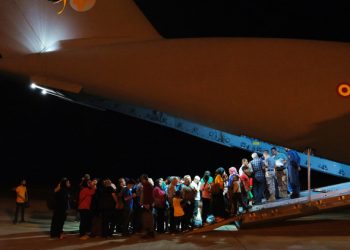 Türk vatandaşlarını Sudan’dan Koca Yusuf tahliye etti