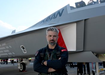 MMU’nun test pilotu Gökhan Bayramoğlu, KAAN’ı anlattı