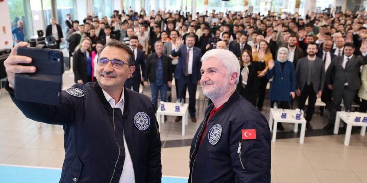 Gençliğin enerjisi TEI’de buluştu