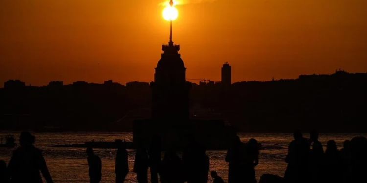 Turist sayısı 4 ayda 11 milyonu aştı