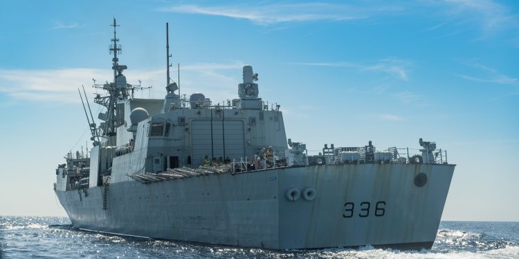 Tayvan Boğazı’nda ABD ve Çin savaş gemileri karşı karşıya!