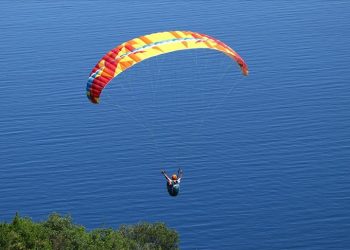 Uçmakdere bayramda gökyüzüyle buluşmak isteyenleri ağırlıyor
