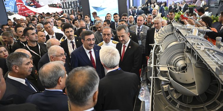 IDEF’23 kapılarını açtı: Savunma sanayisinde heyecan dorukta