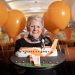 easyJet’in 73 yaşındaki kabin memuruna yeni görev!