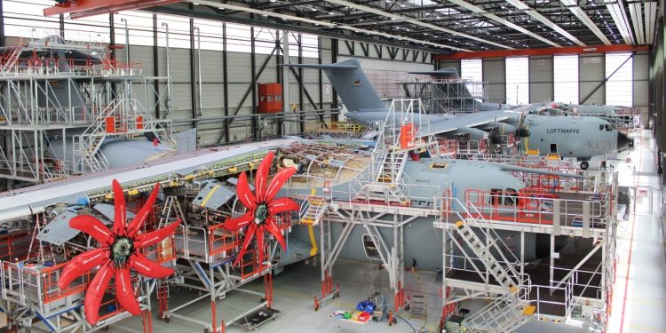 Almanya, Airbus ile A400M hizmet içi destek sözleşmesini yeniledi