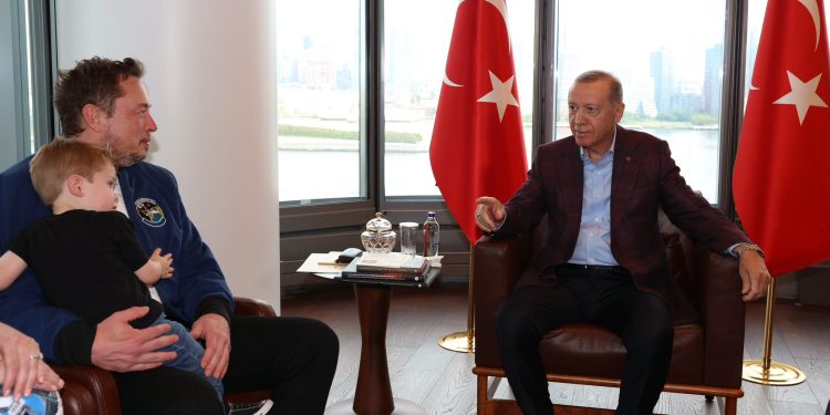 Cumhurbaşkanı Erdoğan’dan Elon Musk’a Tesla ve Starlink çağrısı