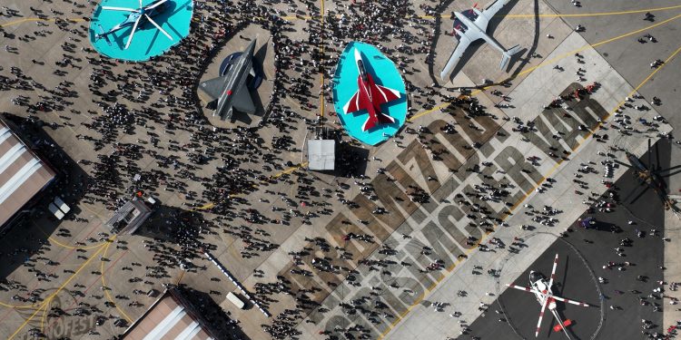 TEKNOFEST İzmir’de, ikinci gün etkinlikleri başladı