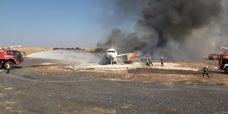 Şanlıurfa’da uçak kazası tatbikatı yapıldı