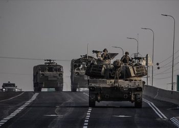 İsrail, kara harekatını ABD’nin savunması için erteliyor