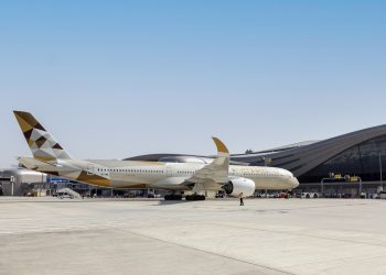 Etihad, yeni Abu Dabi terminalinden ilk ticari uçuşunu gerçekleştirdi