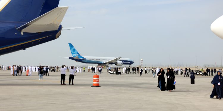 Boeing Dubai’de Airbus’ın üç katı sipariş aldı!