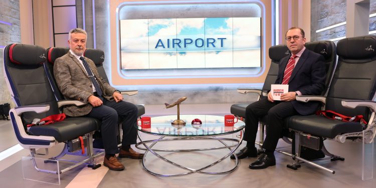 Türkiye Cumhuriyeti kaç uçakla kuruldu?