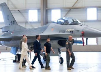 Hollanda, Ukrayna’ya 18 adet F-16 verecek