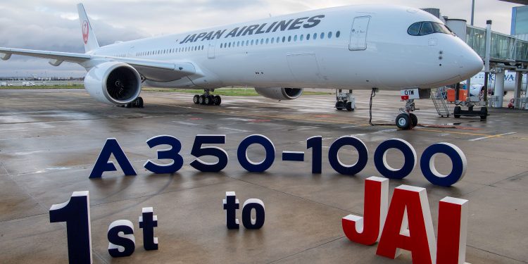 Japan Airlines ilk A350-1000 uçağını teslim aldı