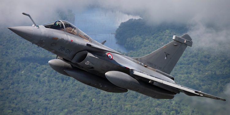 Fransa, 42 adet Rafale F4 siparişi verdi!
