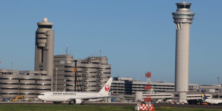 Tokyo’da kaza sonrası 100’den fazla uçuş iptal edildi