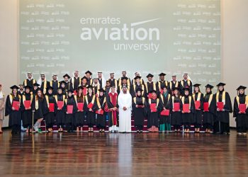 Emirates Havacılık Üniversitesi 302 mezun verdi
