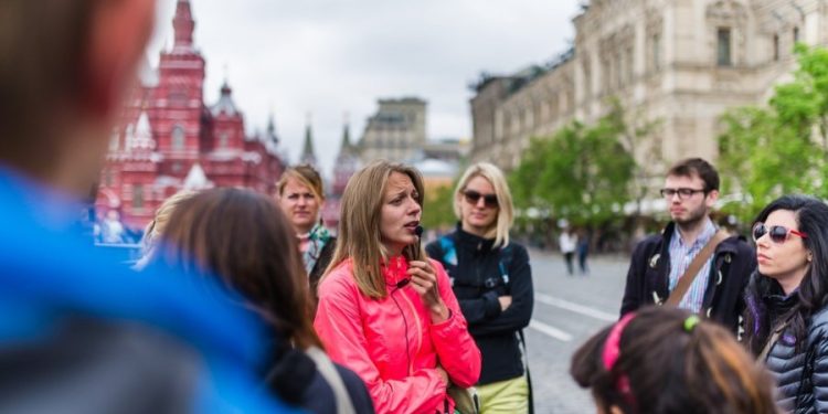 Turizmde kadın istihdamı 50 milyona yaklaştı