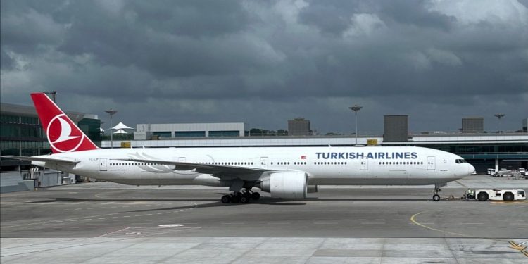 THY 6. kıtaya teker koydu