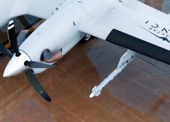 AKINCI’dan İHA-122 füzesi ile süpersonik atış